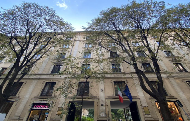 RIQUALIFICAZIONE UFFICIO RESIDENZIALE VIA VINCENZO MONTI 54 MILANO (2020-2021)