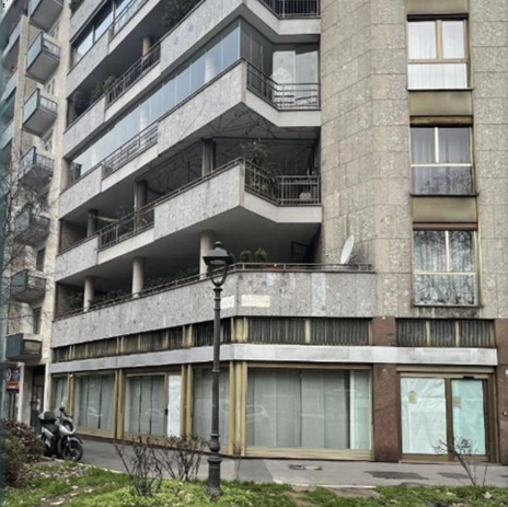 EX SPORTELLO BANCARIO FONDO COLONY PIAZZA CANEVA ANGOLO VIA BIONDI MILANO (2023)